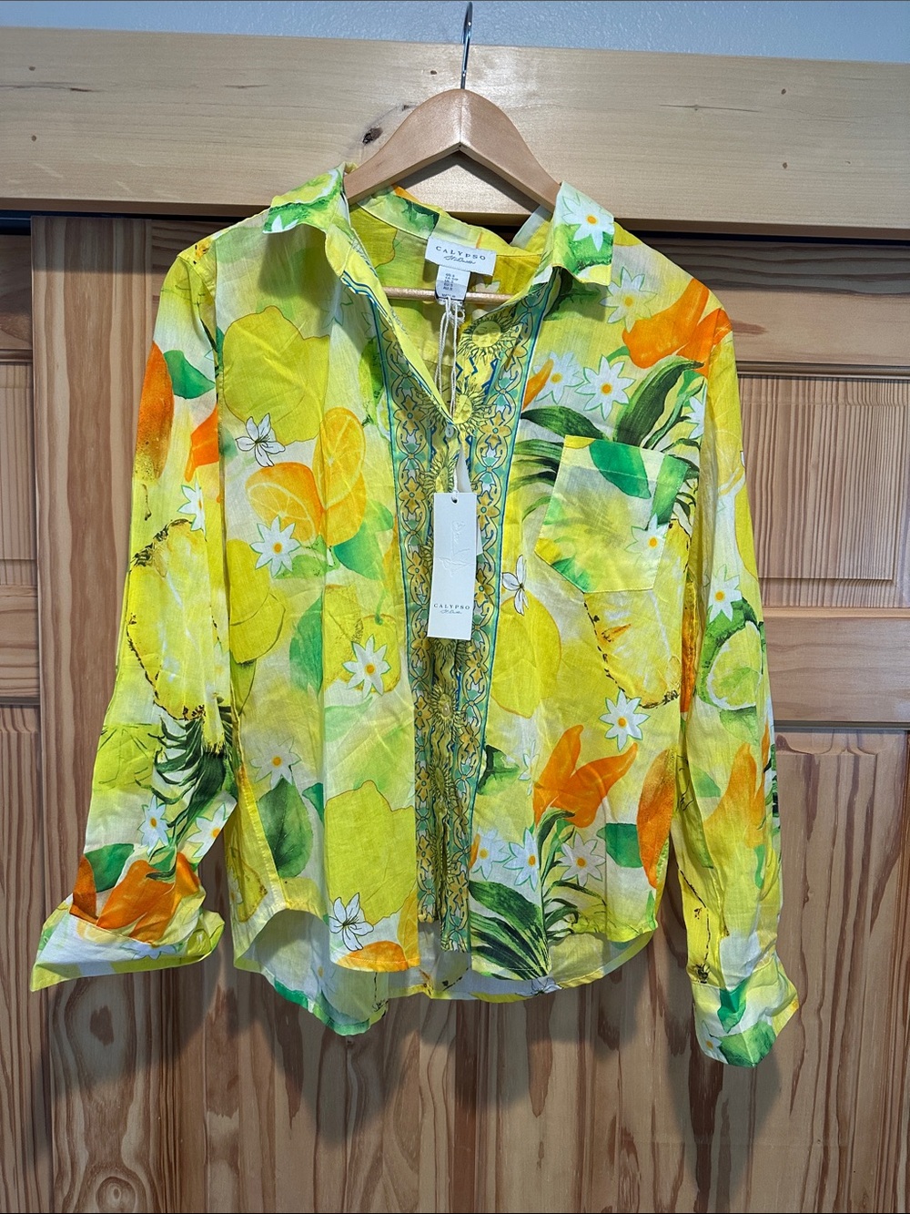 Women's Small Yellow Citrus Print Button-Up Shirt NWT